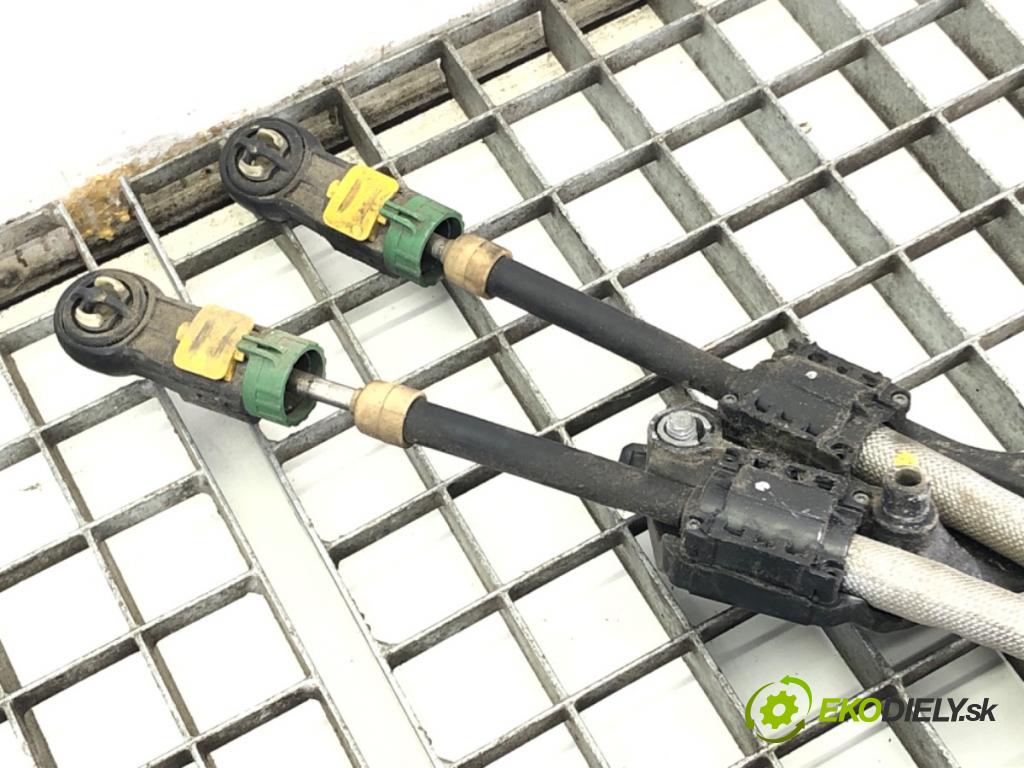 PEUGEOT 308 II (LB_, LP_, LW_, LH_, L3_) 2013 - 2021    1.6 THP 125 92 kW [125 KM] benzyna 2013 - 2021  Kulisa 9675041480 (Rýchlostná páka / kulisa)