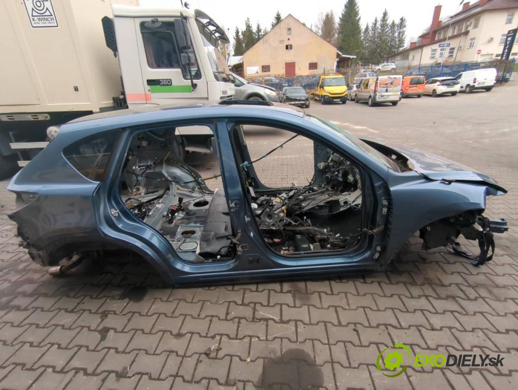 MAZDA CX-5 (KE, GH) 2011 - 2017    2.2 D (KE2FW) 129 kW [175 KM] olej napędowy 2012 - 2017  KAROSERIA ČTVRŤÁK blatník zadní část levý pravý práh střecha PODŁUŻNICA levý pravý