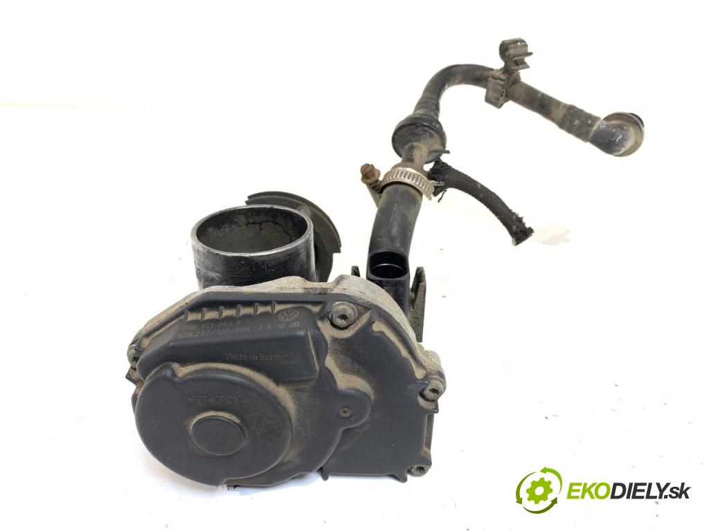 SEAT LEON (1M1) 1999 - 2006    1.4 16V 55 kW [75 KM] benzyna 1999 - 2006  Škrtiaca klapka 030133064F (Škrtiaca klapka)