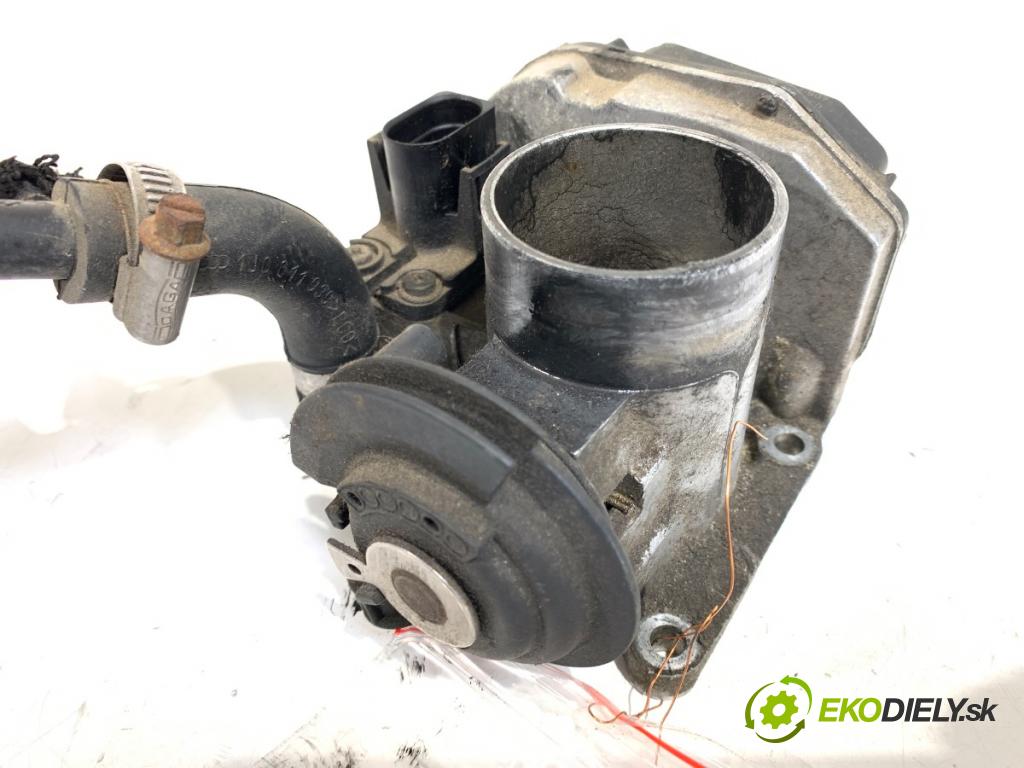 SEAT LEON (1M1) 1999 - 2006    1.4 16V 55 kW [75 KM] benzyna 1999 - 2006  Škrtiaca klapka 030133064F (Škrtiaca klapka)