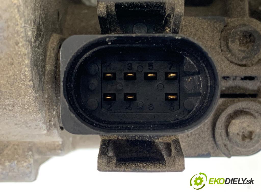 SEAT LEON (1M1) 1999 - 2006    1.4 16V 55 kW [75 KM] benzyna 1999 - 2006  Škrtiaca klapka 030133064F (Škrtiaca klapka)