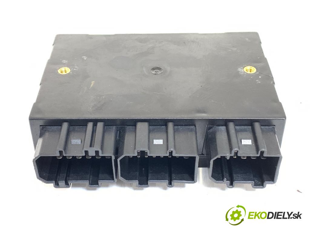 SEAT LEON (1M1) 1999 - 2006    1.4 16V 55 kW [75 KM] benzyna 1999 - 2006  Modul komfortu 1J0959799S (Modul komfortu)