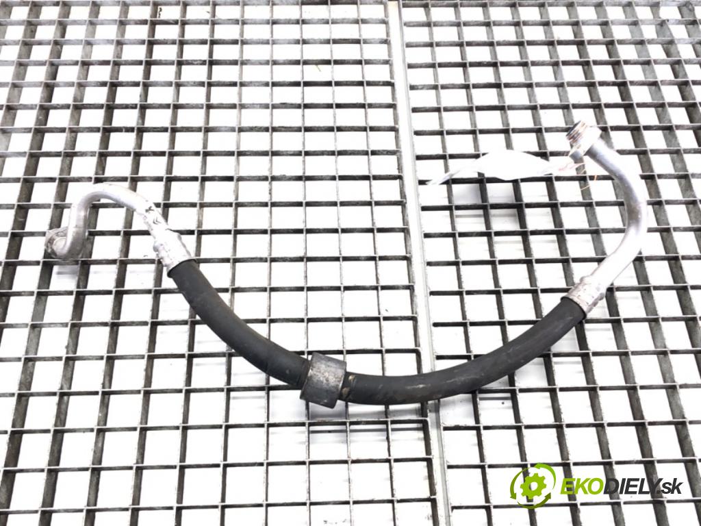 PEUGEOT 308 II (LB_, LP_, LW_, LH_, L3_) 2013 - 2021    1.6 THP 125 92 kW [125 KM] benzyna 2013 - 2021  rúrka klimatizácie 9806874880 (Rúrka klimatizácie)