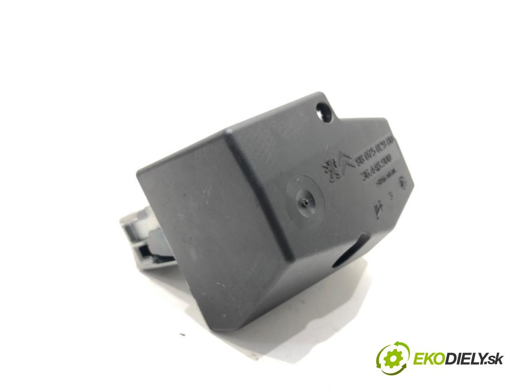 PEUGEOT 308 II (LB_, LP_, LW_, LH_, L3_) 2013 - 2021    1.6 THP 125 92 kW [125 KM] benzyna 2013 - 2021  blokáda volantu 9807502980 (Ostatné)