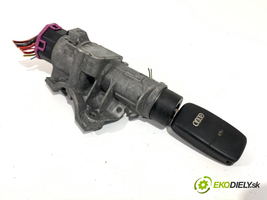 AUDI A4 B6 (8E2) 2000 - 2005    2.0 96 kW [130 KM] benzyna 2000 - 2004  spinačka 4B0905851C (Spínacia skrinka a kľúč)