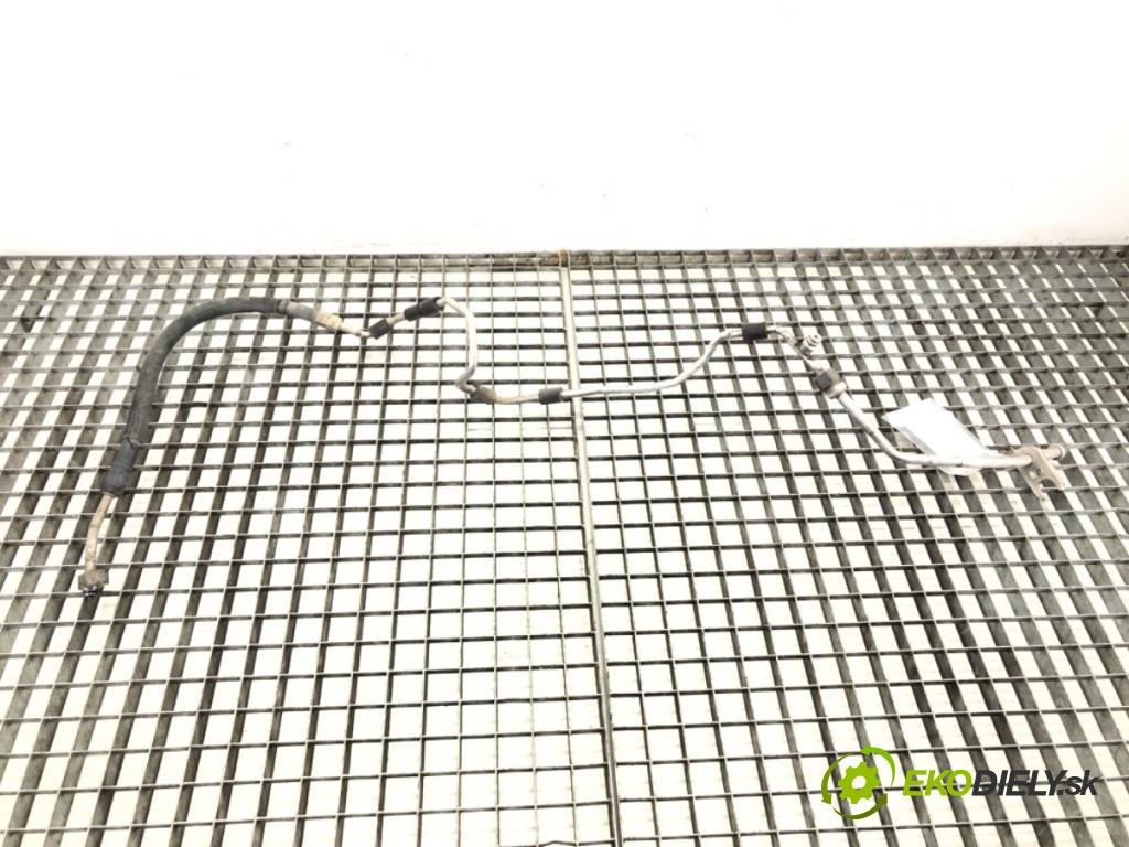 AUDI A4 B6 (8E2) 2000 - 2005    2.0 96 kW [130 KM] benzyna 2000 - 2004  rúrka klimatizácie  (Rúrka klimatizácie)