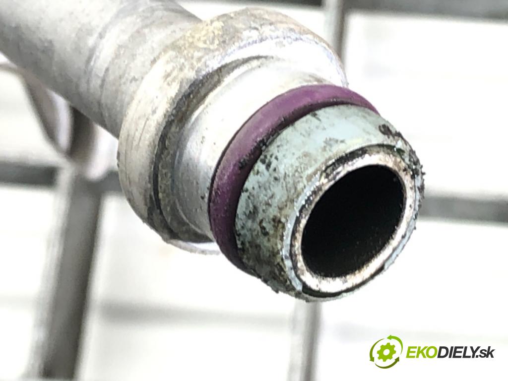 AUDI A4 B6 (8E2) 2000 - 2005    2.0 96 kW [130 KM] benzyna 2000 - 2004  rúrka klimatizácie  (Rúrka klimatizácie)