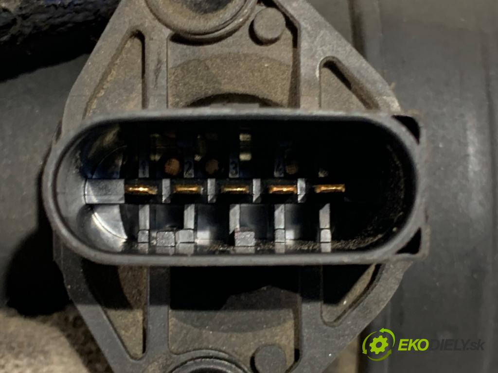 AUDI A4 B6 (8E2) 2000 - 2005    2.0 96 kW [130 KM] benzyna 2000 - 2004  Váha vzduchu 06B133471A 0280218058 (Váha vzduchu)