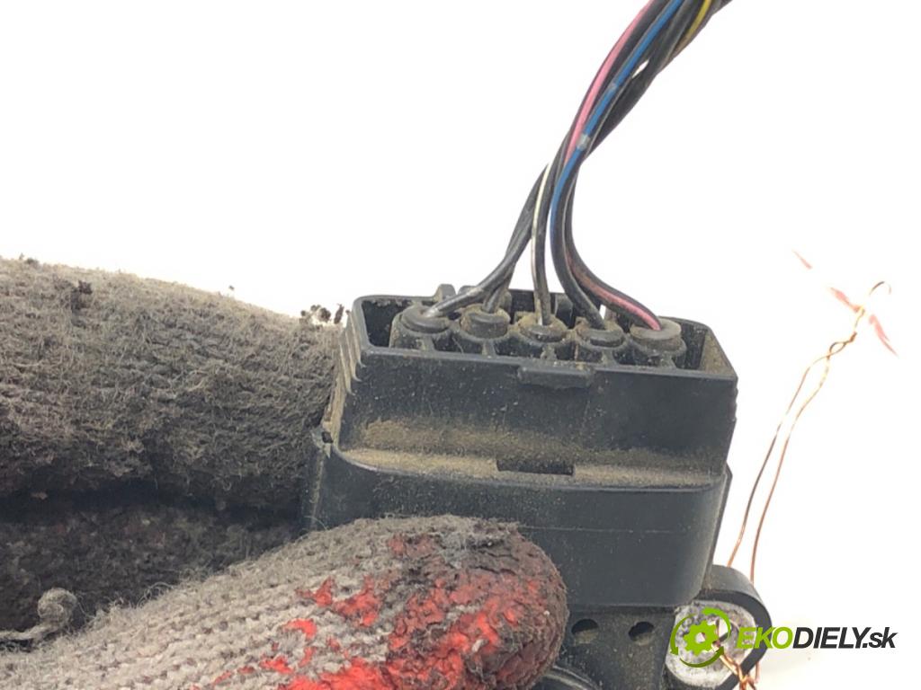 MAZDA 5 (CR19) 2005 - 2010    2.0 CD (CR19) 105 kW [143 KM] olej napędowy 2005 - 2010  Váha vzduchu 197400-2010 (Váha vzduchu)