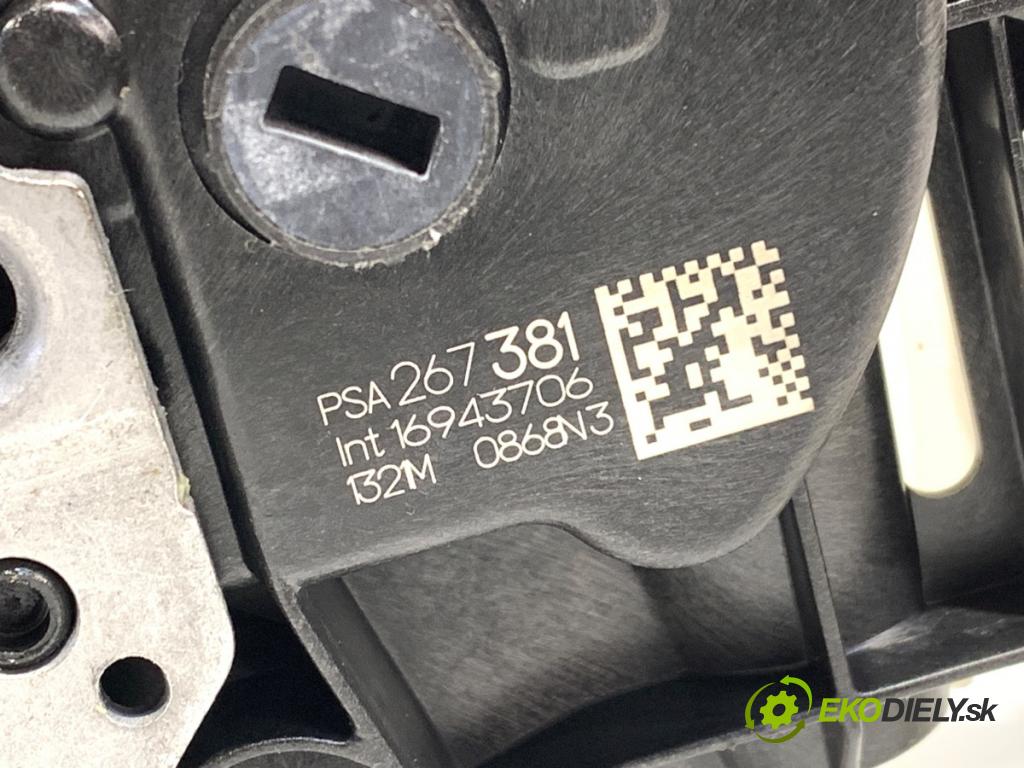 OPEL CROSSLAND X / CROSSLAND (P17, P2QO) 2017 - 2022    1.2 (75) 81 kW [110 KM] benzyna 2017 - 2022  zámok dveře levý zadní část 267381