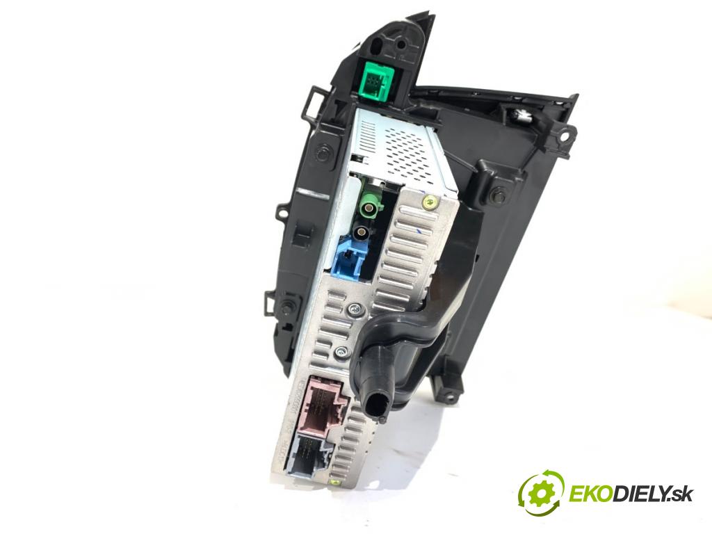 OPEL CROSSLAND X / CROSSLAND (P17, P2QO) 2017 - 2022    1.2 (75) 81 kW [110 KM] benzyna 2017 - 2022  RADIO 39152906 (Audio zariadenie)