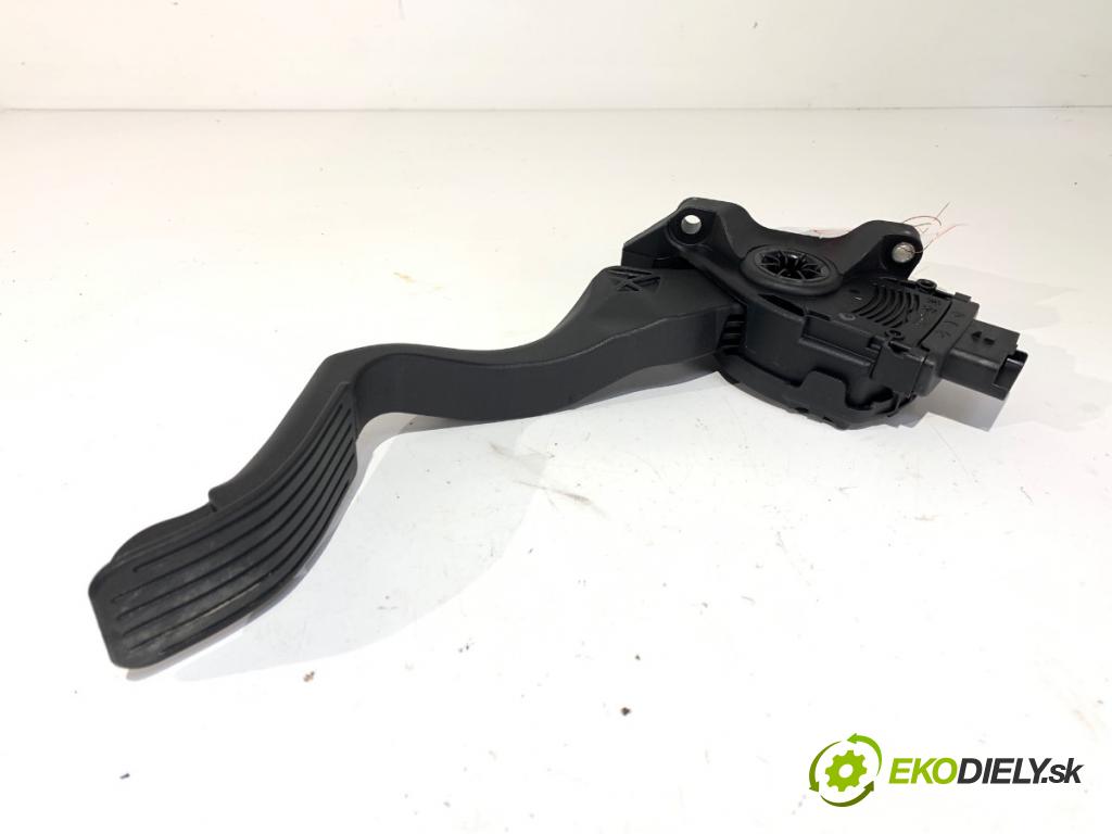 OPEL CROSSLAND X / CROSSLAND (P17, P2QO) 2017 - 2022    1.2 (75) 81 kW [110 KM] benzyna 2017 - 2022  Potenciometer plynu 9671433780 (Pedál)