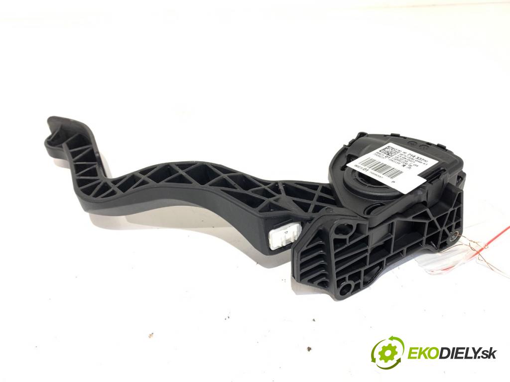 OPEL CROSSLAND X / CROSSLAND (P17, P2QO) 2017 - 2022    1.2 (75) 81 kW [110 KM] benzyna 2017 - 2022  Potenciometer plynu 9671433780 (Pedál)