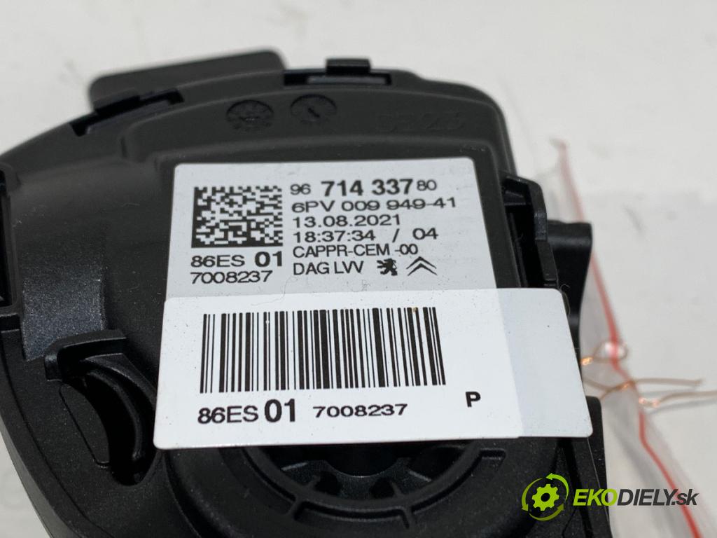 OPEL CROSSLAND X / CROSSLAND (P17, P2QO) 2017 - 2022    1.2 (75) 81 kW [110 KM] benzyna 2017 - 2022  Potenciometer plynu 9671433780 (Pedál)