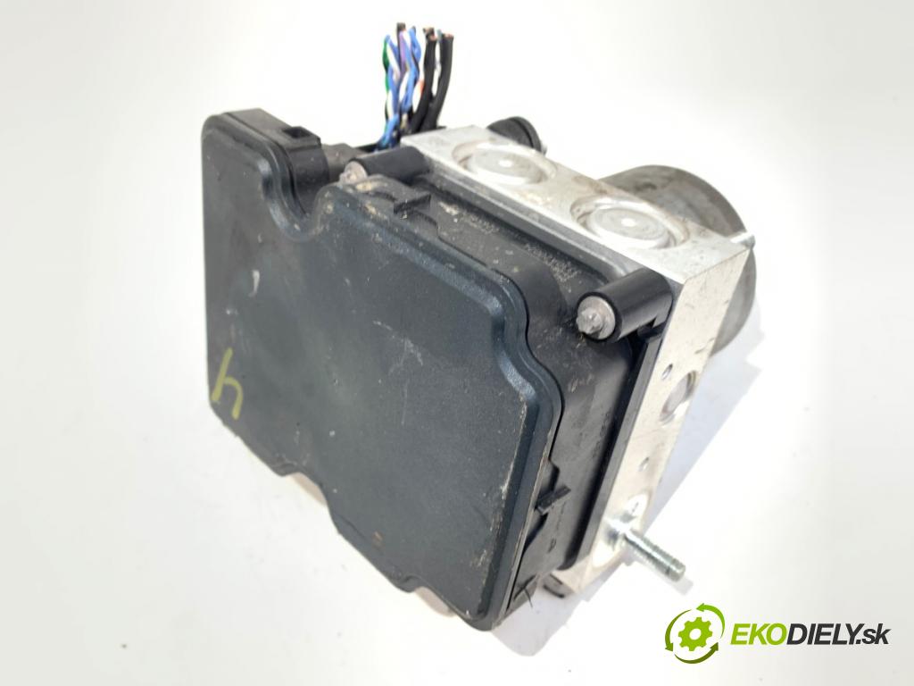 OPEL CROSSLAND X / CROSSLAND (P17, P2QO) 2017 - 2022    1.2 (75) 81 kW [110 KM] benzyna 2017 - 2022  Pumpa ABS 3330A20024 (Pumpa ABS)