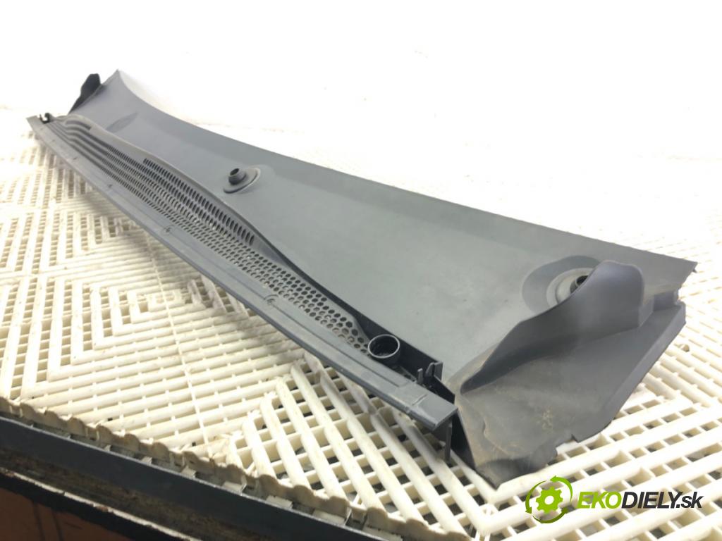 OPEL CROSSLAND X / CROSSLAND (P17, P2QO) 2017 - 2022    1.2 (75) 81 kW [110 KM] benzyna 2017 - 2022  Torpédo, plast pod čelné okno 13476245 (Torpédo)