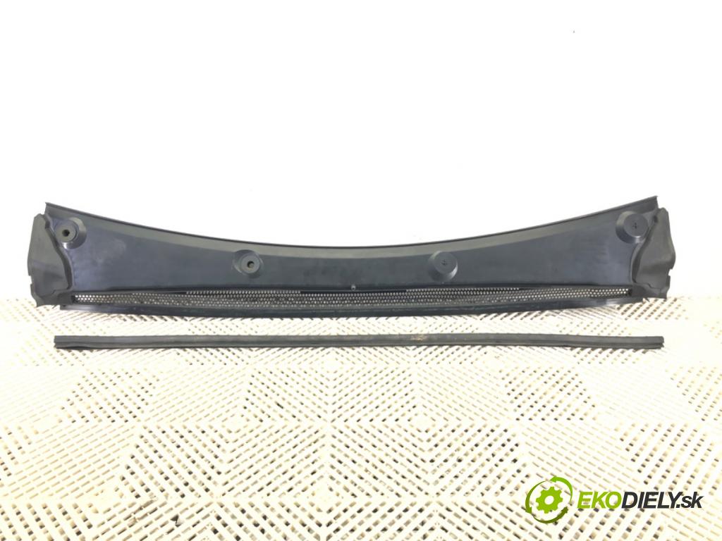 OPEL CROSSLAND X / CROSSLAND (P17, P2QO) 2017 - 2022    1.2 (75) 81 kW [110 KM] benzyna 2017 - 2022  Torpédo, plast pod čelné okno 13476245 (Torpédo)