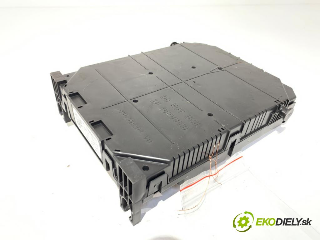 OPEL CROSSLAND X / CROSSLAND (P17, P2QO) 2017 - 2022    1.2 (75) 81 kW [110 KM] benzyna 2017 - 2022  modul BSI 9832880280 (Pojistkové skříňky)