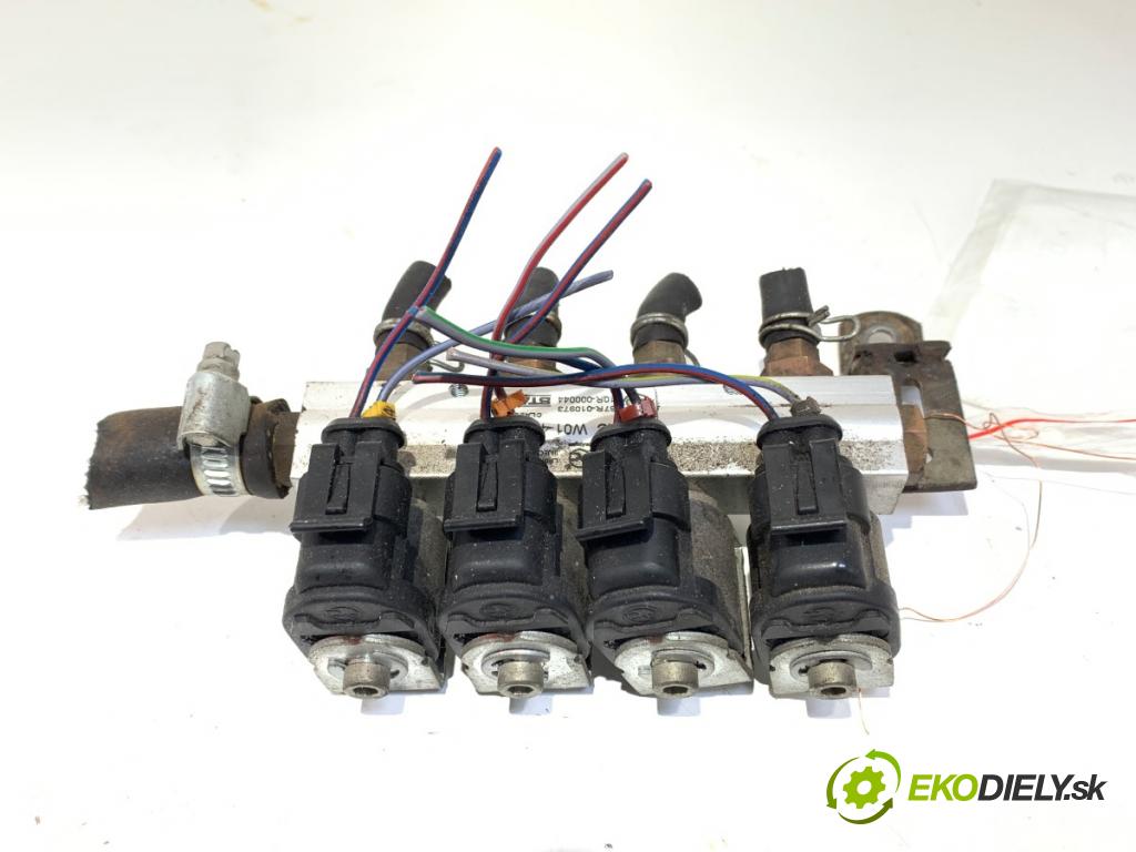 AUDI A4 B6 (8E2) 2000 - 2005    2.0 96 kW [130 KM] benzyna 2000 - 2004  vstrekovač LPG AC W01-4 