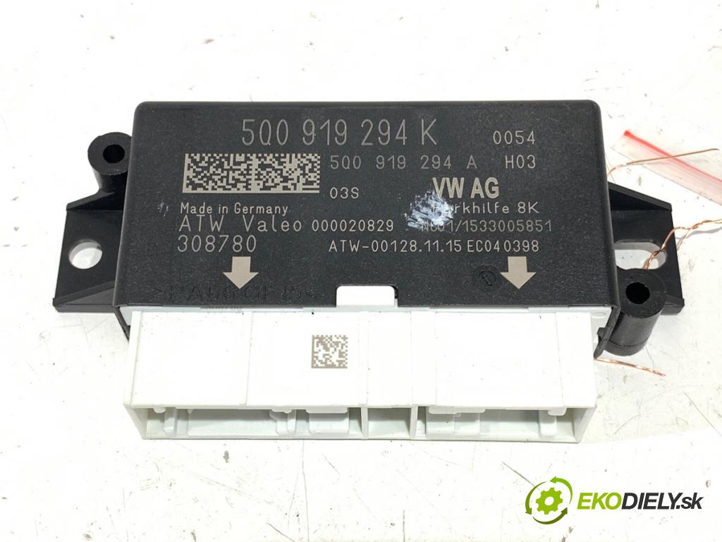 AUDI A3 (8V1, 8VK) 2012 - 2020    2.0 TFSI 140 kW [190 KM] benzyna 2016 - 2017  Modul PDC 5Q0919294K (Riadiaca jednotka ostatné)