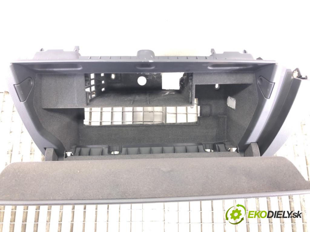 AUDI A3 (8V1, 8VK) 2012 - 2020    2.0 TFSI 140 kW [190 KM] benzyna 2016 - 2017  Priehradka, kastlík spolujazdca 8V0880842A (Priehradka, kastlík)