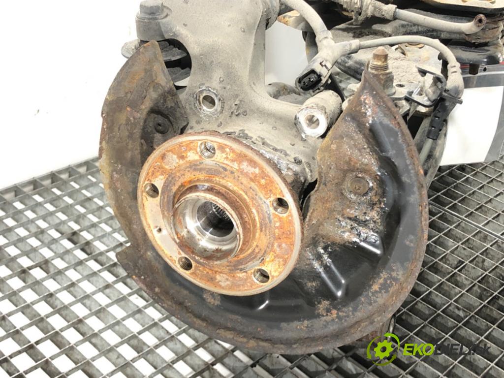 AUDI A3 (8V1, 8VK) 2012 - 2020    2.0 TFSI 140 kW [190 KM] benzyna 2016 - 2017  výztuha zadní část