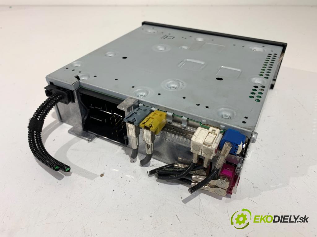 AUDI A3 (8V1, 8VK) 2012 - 2020    2.0 TFSI 140 kW [190 KM] benzyna 2016 - 2017  Menič CD 8V0035038C (CD meniče)