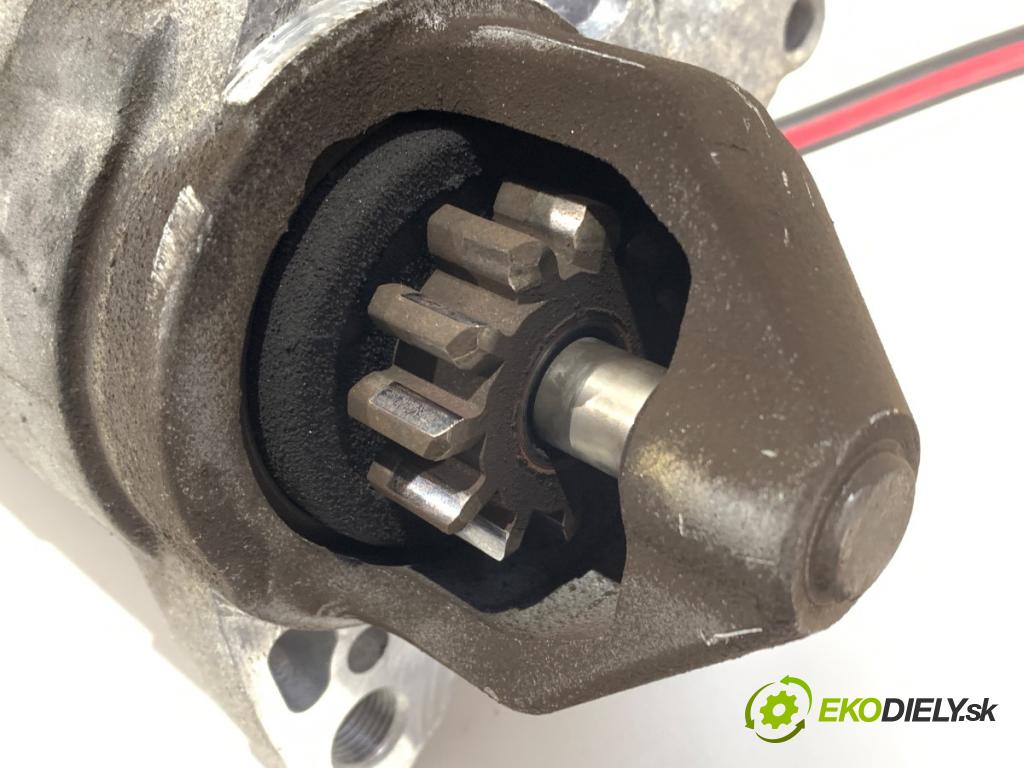 TOYOTA COROLLA Verso (ZER_, ZZE12_, R1_) 2004 - 2009    2.2 D-4D (AUR10_) 100 kW [136 KM] olej napędowy 2005 - 2009  Štartér 28100-0R010 (Štartér)
