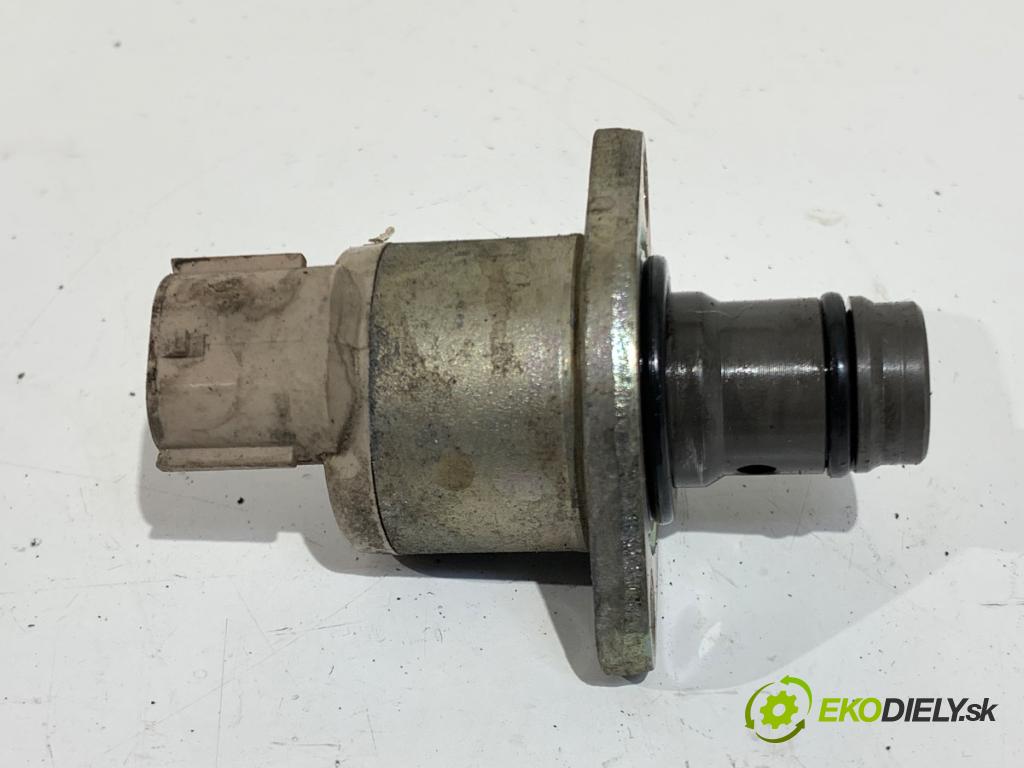 TOYOTA COROLLA Verso (ZER_, ZZE12_, R1_) 2004 - 2009    2.2 D-4D (AUR10_) 100 kW [136 KM] olej napędowy 2005 - 2009  Regulátor tlaku paliva 300930 (Ostatné)