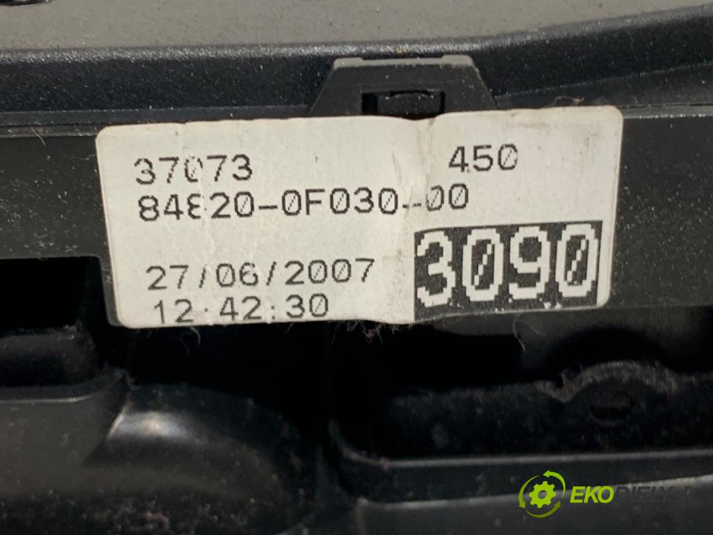 TOYOTA COROLLA Verso (ZER_, ZZE12_, R1_) 2004 - 2009    2.2 D-4D (AUR10_) 100 kW [136 KM] olej napędowy 2005 - 2009  Prepínač okien 84820-0F030-00 (Prepínač/spínač/tlačidlo a ovládač kúrenia)