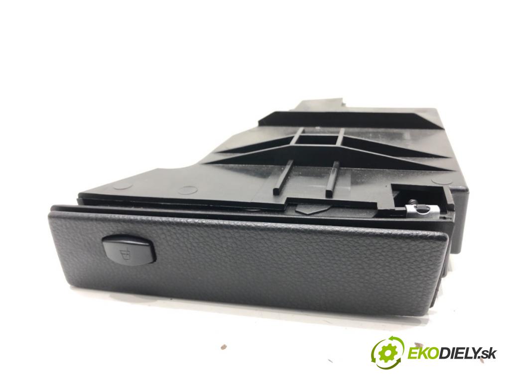 BMW 5 Touring (E61) 2004 - 2010    525 d 145 kW [197 KM] olej napędowy 2007 - 2010  Držiak na nápoje 7063409 (Úchyt, držiak na nápoje)