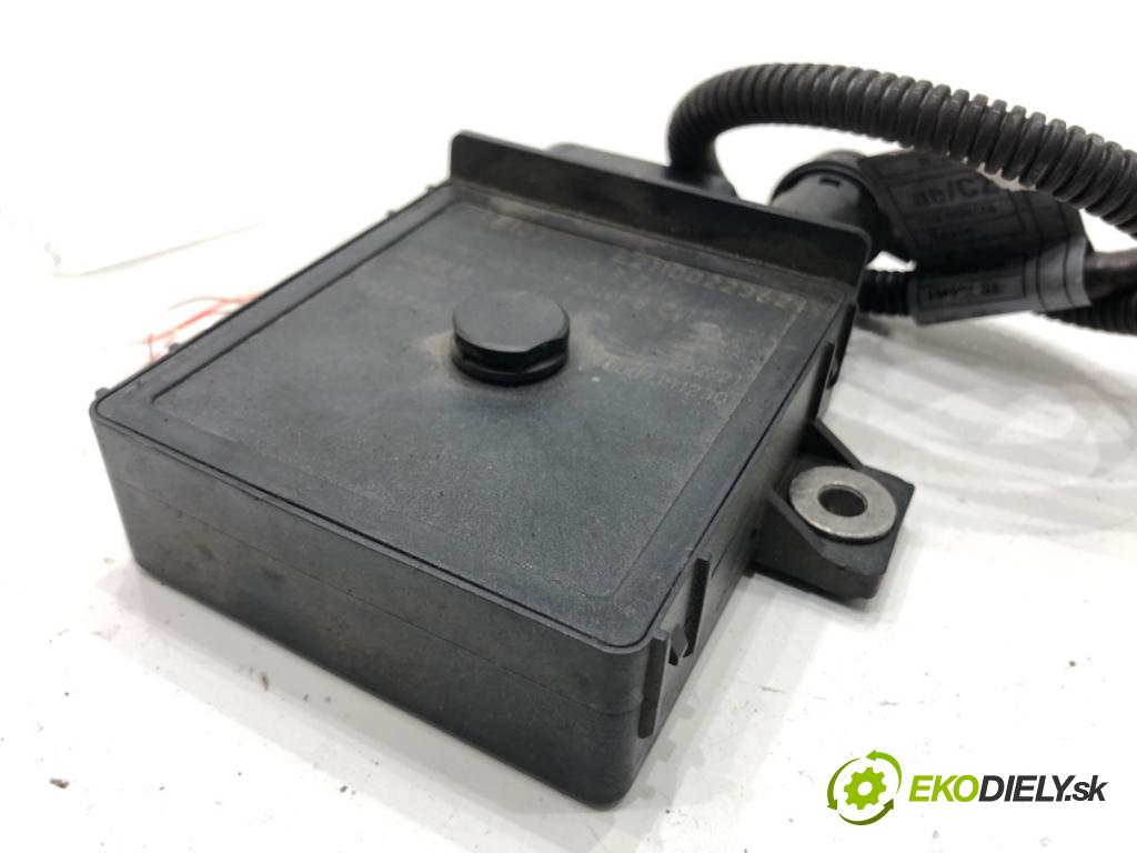 BMW 5 Touring (E61) 2004 - 2010    525 d 145 kW [197 KM] olej napędowy 2007 - 2010  relé sviečok žhavenia 2110022362 (Relé)