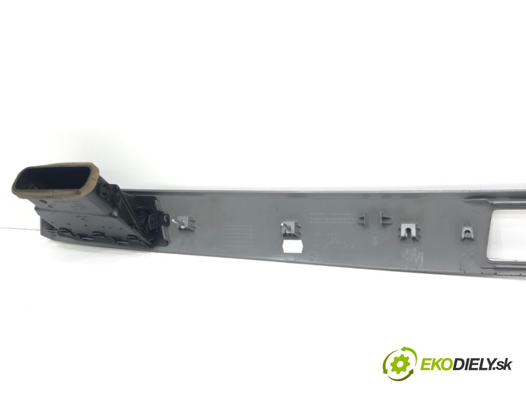 BMW E61 Kombi 2007 145 kW 525 d 2993 lišty kryt 7129233 (Lišta)
