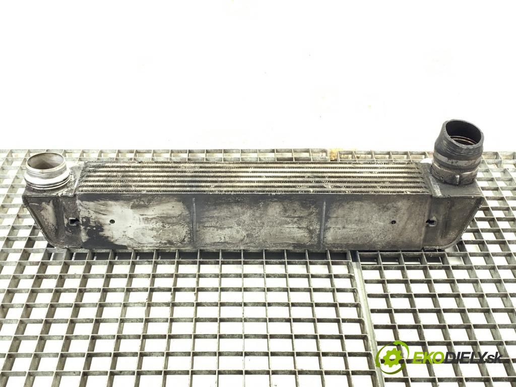 BMW 5 Touring (E61) 2004 - 2010    525 d 145 kW [197 KM] olej napędowy 2007 - 2010  intercooler  (Chladiče nasávaného vzduchu (intercoolery))