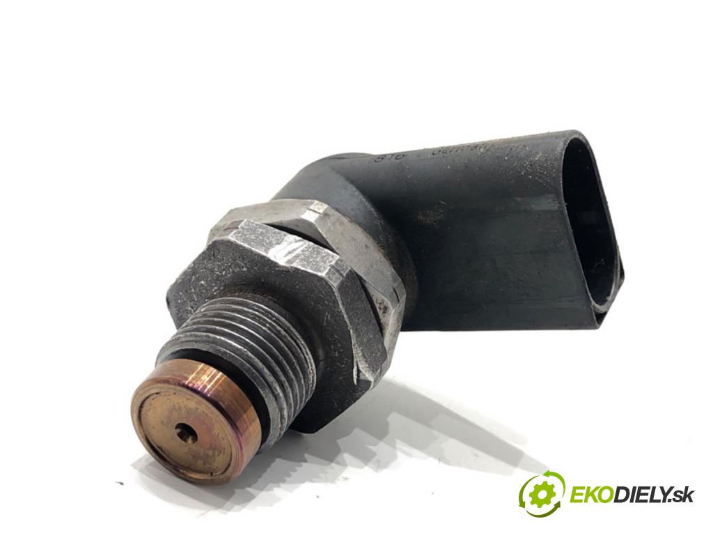 BMW 5 Touring (E61) 2004 - 2010    525 d 145 kW [197 KM] olej napędowy 2007 - 2010  Snímač tlaku paliva 0281002497 (Snímač)