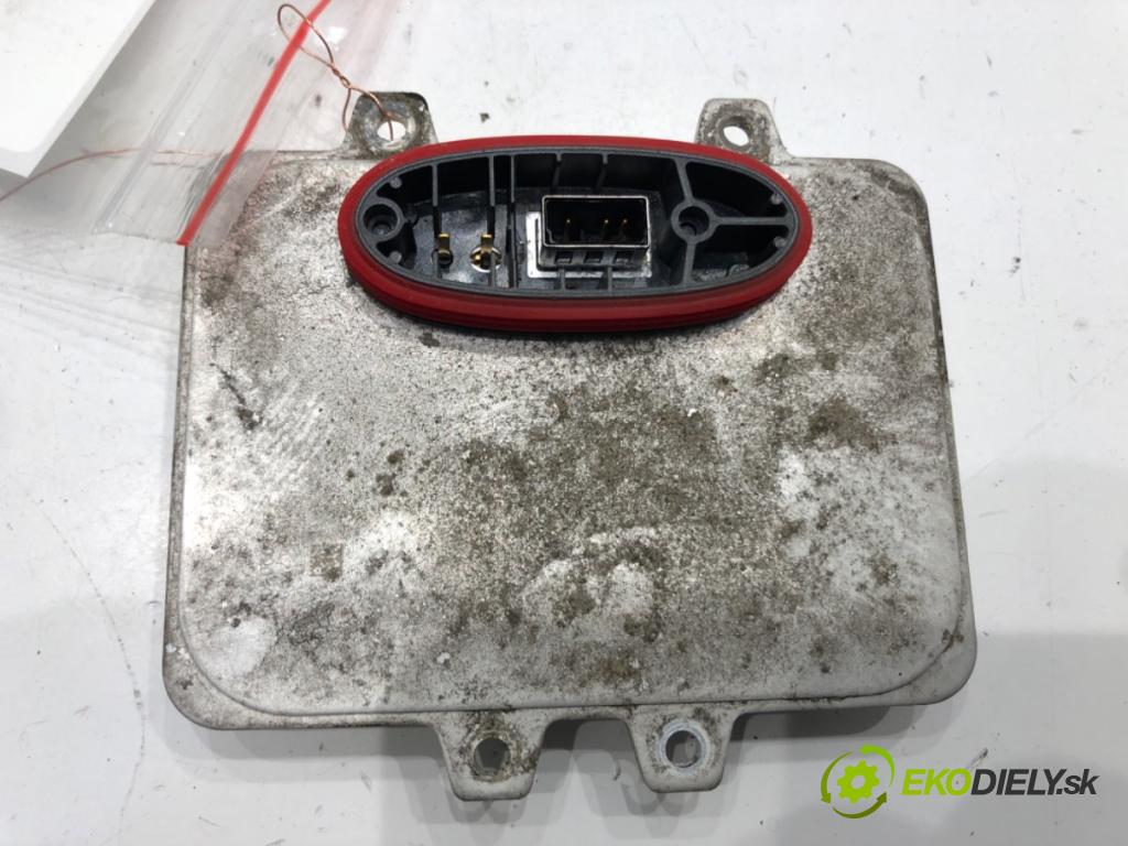 BMW 5 Touring (E61) 2004 - 2010    525 d 145 kW [197 KM] olej napędowy 2007 - 2010  Menič XENON 5DV009000-00 (Riadiaca jednotka xenónu)