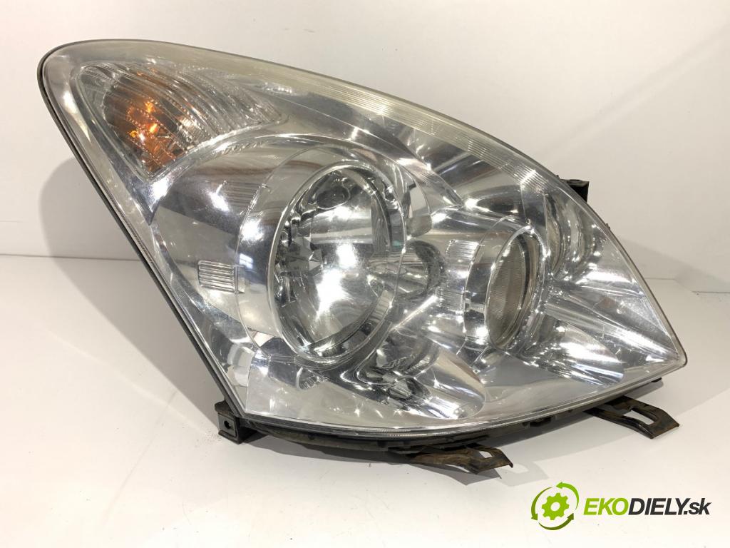 TOYOTA COROLLA Verso (ZER_, ZZE12_, R1_) 2004 - 2009    2.2 D-4D (AUR10_) 100 kW [136 KM] olej napędowy 2005 - 2009  světlomet pravý přední část 