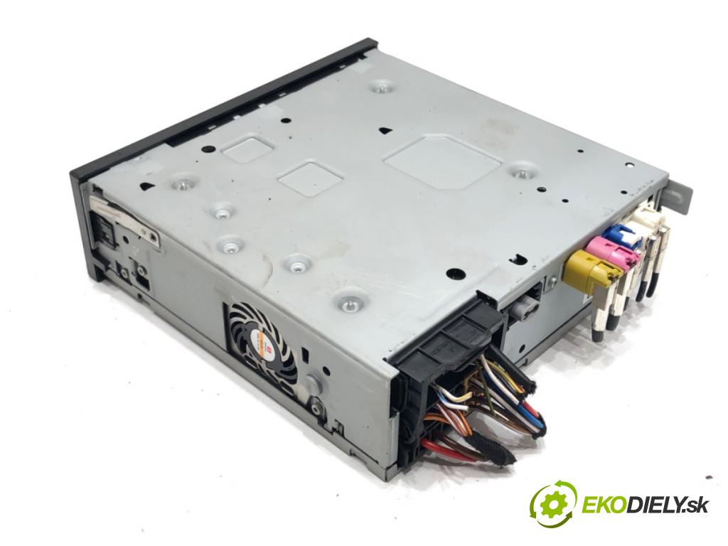 SKODA KODIAQ (NS7, NV7, NS6) 2016 - 2022    2.0 TSI 4x4 140 kW [190 KM] benzyna 2019 - 2022  RADIO 565035864 (Audio zariadenie)