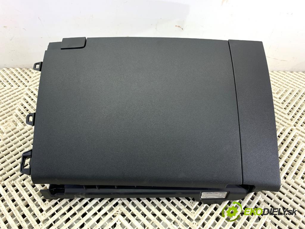 SKODA KODIAQ (NS7, NV7, NS6) 2016 - 2022    2.0 TSI 4x4 140 kW [190 KM] benzyna 2019 - 2022  přihrádka kastlík spolujezdce 566857097N (Přihrádky, kastlíky)