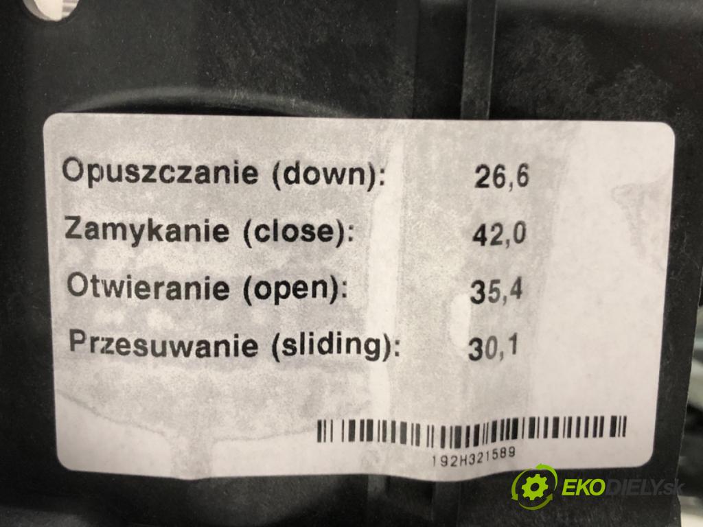 SKODA KODIAQ (NS7, NV7, NS6) 2016 - 2022    2.0 TSI 4x4 140 kW [190 KM] benzyna 2019 - 2022  loketní opěrka 565864207 (Loketní opěrky)