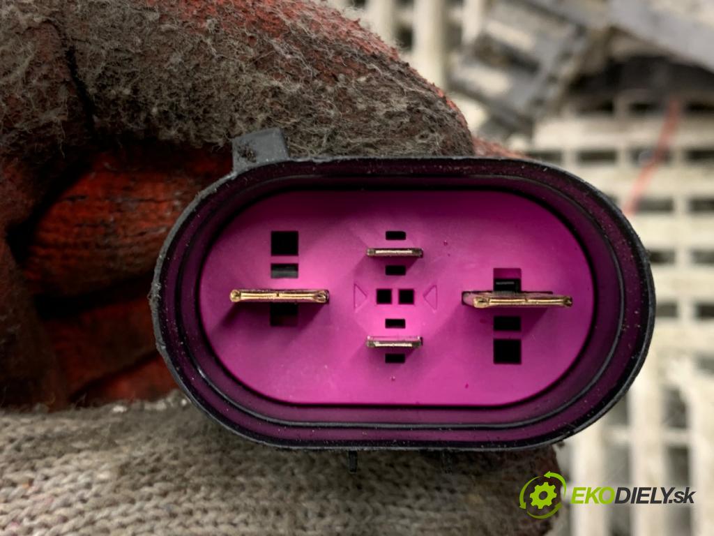 SKODA KODIAQ (NS7, NV7, NS6) 2016 - 2022    2.0 TSI 4x4 140 kW [190 KM] benzyna 2019 - 2022  ventilátor chladiče 5Q0121203DE (Ventilátory)