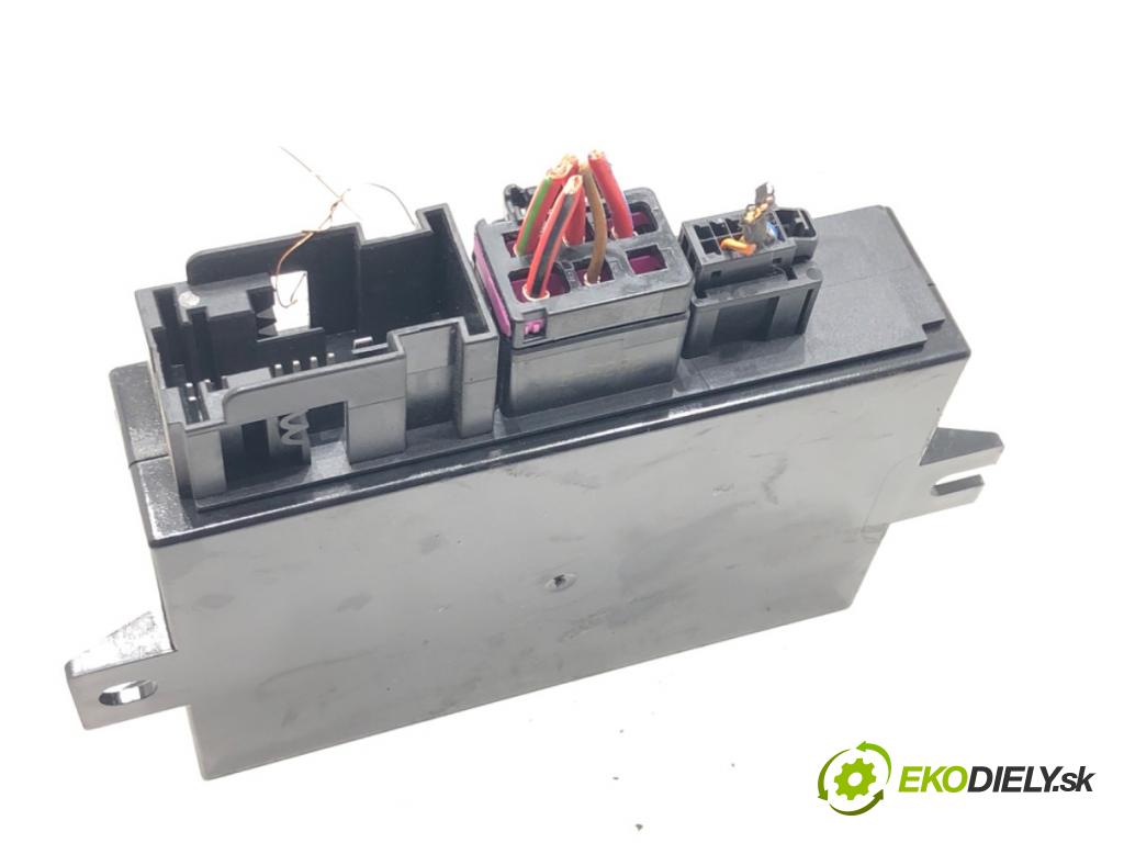 SKODA KODIAQ (NS7, NV7, NS6) 2016 - 2022    2.0 TSI 4x4 140 kW [190 KM] benzyna 2019 - 2022  Modul ťažného oka 300001507014 (Riadiaca jednotka ostatné)