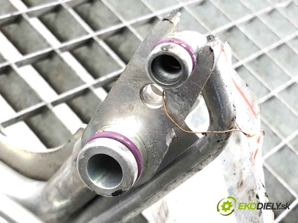 SKODA KODIAQ (NS7, NV7, NS6) 2016 - 2022    2.0 TSI 4x4 140 kW [190 KM] benzyna 2019 - 2022  rúrka klimatizácie 5QB816738A (Rúrka klimatizácie)