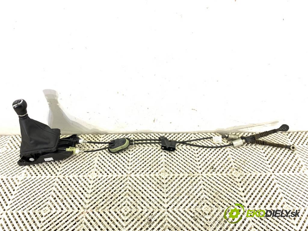 NISSAN QASHQAI II SUV (J11, J11_) 2013 - 2022    1.3 DIG-T 103 kW [140 KM] benzyna 2018 - 2022  Kulisa 341017283R (Rýchlostná páka / kulisa)