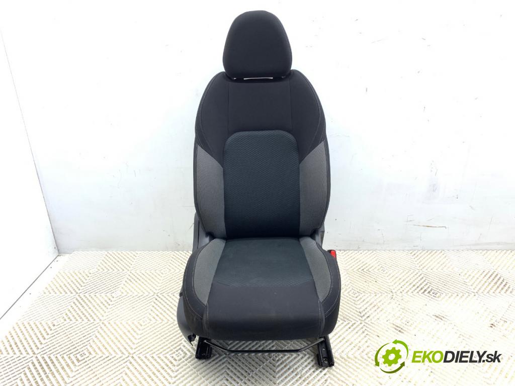 NISSAN QASHQAI II SUV (J11, J11_) 2013 - 2022    1.3 DIG-T 103 kW [140 KM] benzyna 2018 - 2022  Sedadlo pravy predný 