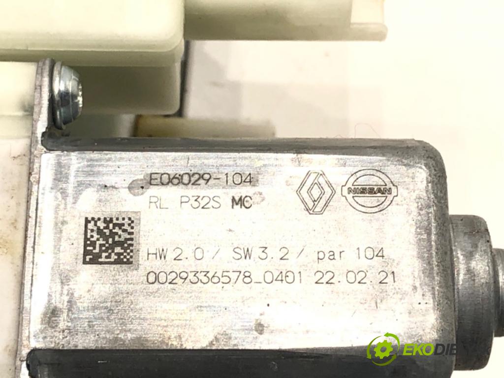 NISSAN QASHQAI II SUV (J11, J11_) 2013 - 2022    1.3 DIG-T 103 kW [140 KM] benzyna 2018 - 2022  mechanismus okna levý zadní část 82701 HVOOD
