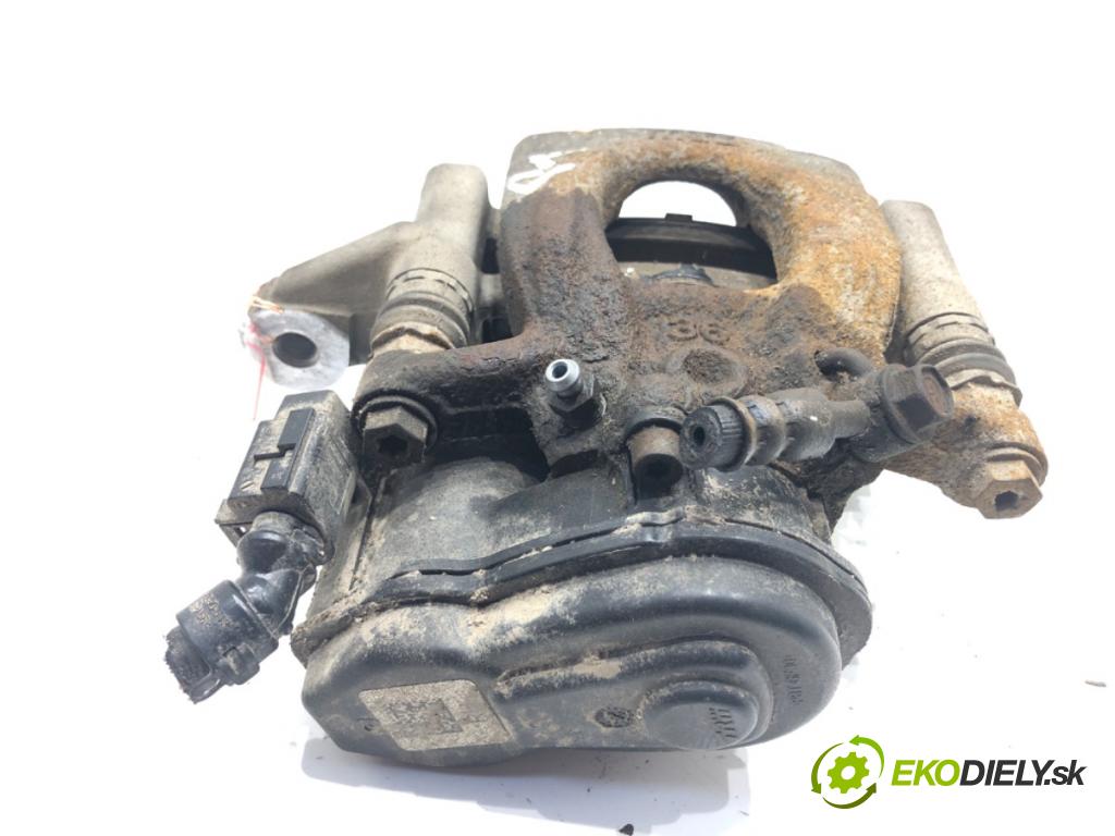 NISSAN QASHQAI II SUV (J11, J11_) 2013 - 2022    1.3 DIG-T 103 kW [140 KM] benzyna 2018 - 2022  Brzdič strmeň pravy zad