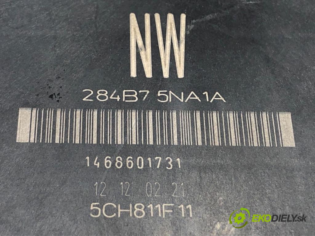 NISSAN QASHQAI II SUV (J11, J11_) 2013 - 2022    1.3 DIG-T 103 kW [140 KM] benzyna 2018 - 2022  modul BSI 284B75NA1A (Pojistkové skříňky)