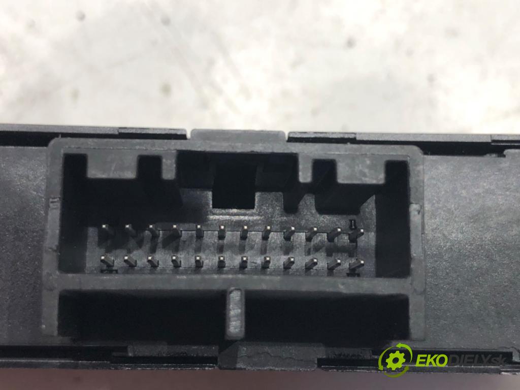 NISSAN QASHQAI II SUV (J11, J11_) 2013 - 2022    1.3 DIG-T 103 kW [140 KM] benzyna 2018 - 2022  Modul PDC 285384EA1C (Ostatné)