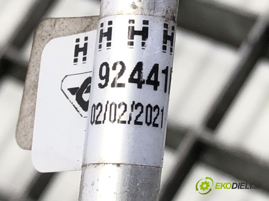 NISSAN QASHQAI II SUV (J11, J11_) 2013 - 2022    1.3 DIG-T 103 kW [140 KM] benzyna 2018 - 2022  rúrka klimatizácie 92441HV70A (Rúrka klimatizácie)